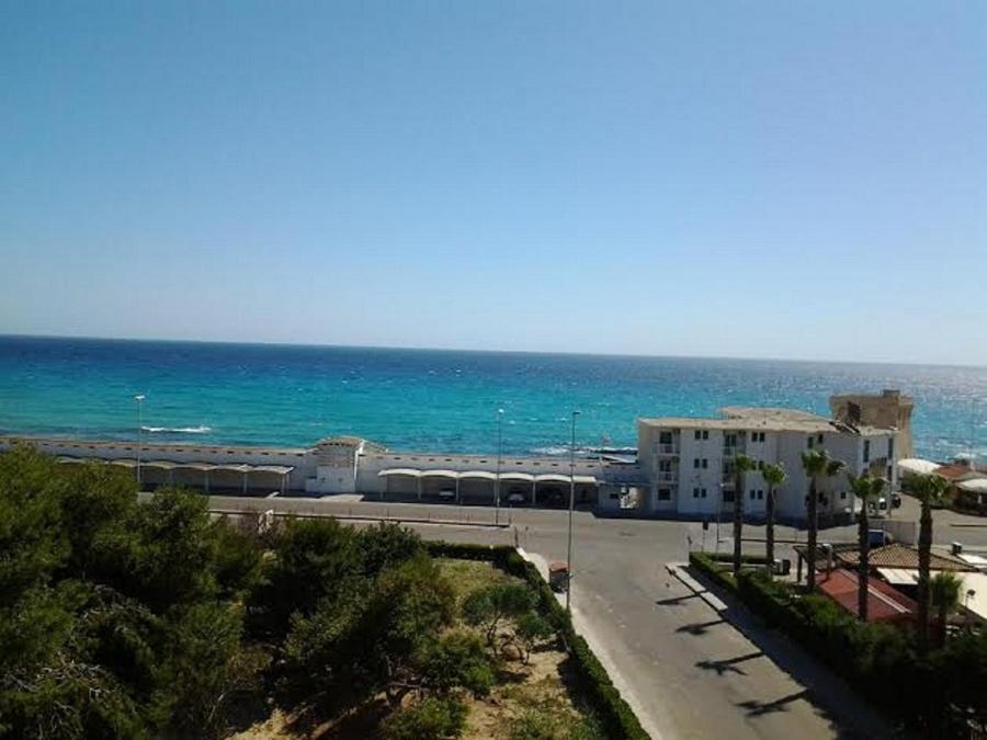 Le Terrazze Sul Mare Gallipoli Lido מראה חיצוני תמונה